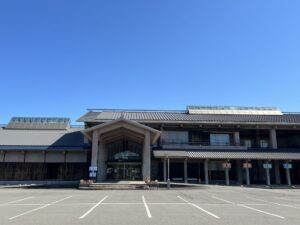 実写映画『ルックバック』の撮影場所となった東由利の黄桜温泉 湯楽里