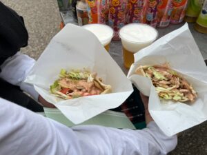 ジャパンオープン観戦前に購入したケバブと生ビール